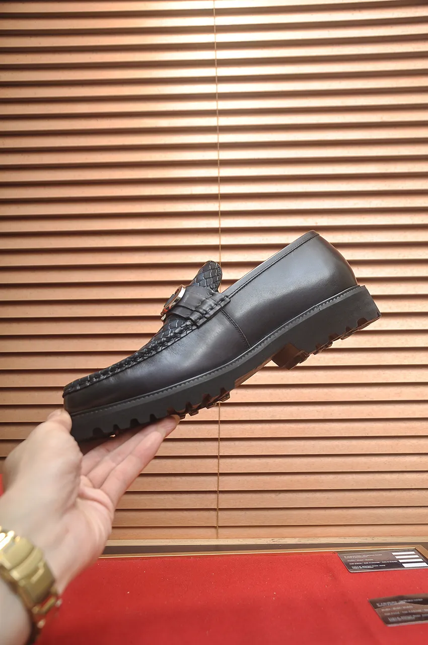 Men's Men's Shoes💰560💶[[HERMES]] (High-end Niuli) New 🍀 HERMES - top version of Ferragamo's classic casual leather shoes! Made of imported original cowhide, the inner top layer is comfortable cowhide lining! Original wear-resistant rubber outsole! High quality products! Code number 38-45 (45 customized)